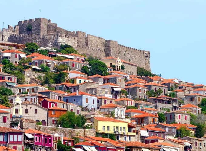 07-11/11 | 5 ημέρες | Εορτή Ταξιάρχη – Γύρος Λέσβου | Ακτοπλοϊκώς | Με ημιδιατροφή!