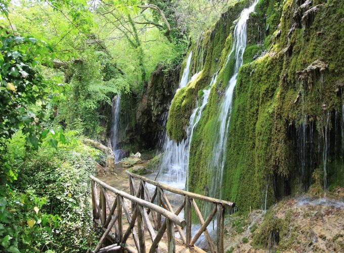 Φεβρουάριος – Μάρτιος | 2 ημέρες | Βόρεια Εύβοια | Με ημιδιατροφή & ζωντανή μουσική!