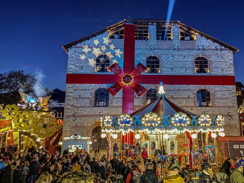 Χριστούγεννα | 3 ημέρες | Στη σκιά των Μετεώρων & στον παραμυθένιο Μύλο των Ξωτικών | Με ημιδιατροφή & ρεβεγιόν με ζωντανή μουσική!