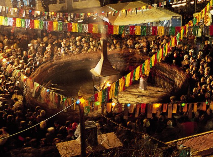 Καθαρά Δευτέρα | 3 ημέρες | Καρναβάλι Κοζάνης – Καστοριά – Τύρναβος (Μπουρανί)