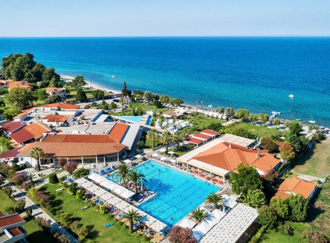 25η Μαρτίου στο POSEIDON PALACE 4* στην παραλία Λεπτοκαρυάς με το Ι.Χ. σας και με ημιδιατροφή!