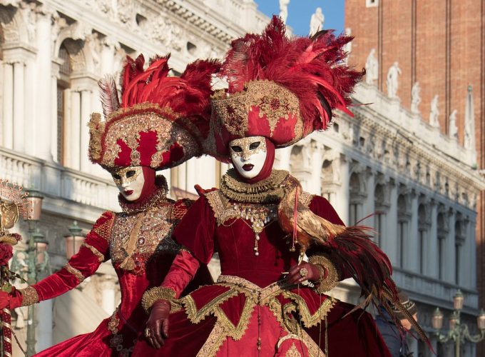 Φεβρουάριος | 4 ημέρες | ΠΡΟΣΦΟΡΑ! Καρναβάλι Βενετίας – Μουράνο – Μπουράνο – Βερόνα – Λίμνη Γκάρντα