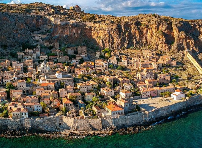 07-09/06 | 3 ημέρες | Μονεμβασιά – Μάνη – Γύθειο – Αρεόπολη – Καλαμάτα – Λιμένι – Σπήλαια Δυρού