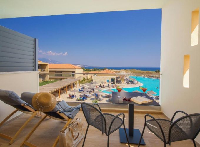 Καλοκαίρι στο APOLLONION ASTERIAS RESORT & SPA 5* στην Κεφαλονιά, με το Ι.Χ. σας και με ημιδιατροφή!